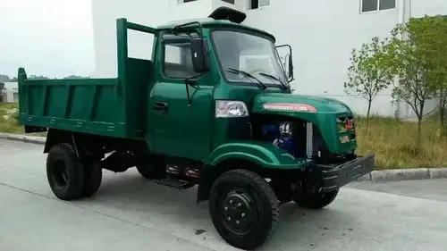 金鹿牌两缸四驱拖拉机