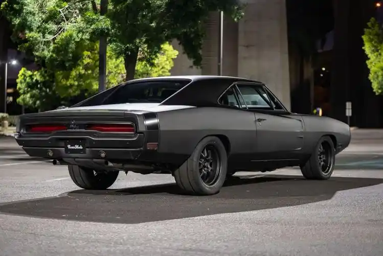 复古车1970道奇战马