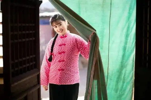 张秀田原创歌曲《毛眼眼的心思天知道》唱得人心儿醉_陕北