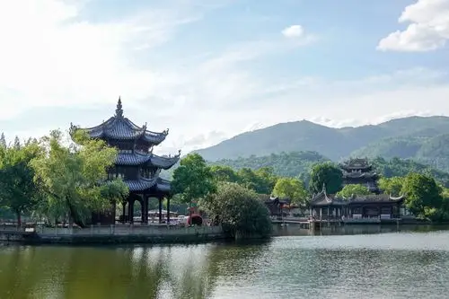 这个夏天,就要去临海!附上美食博主的3天2晚旅行攻略