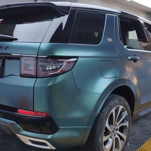 电光金属墨绿改色膜质保五年广州直营店全车包贴路虎极光施工图