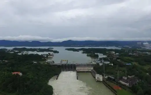 关于陆水水库开闸泄洪的通知