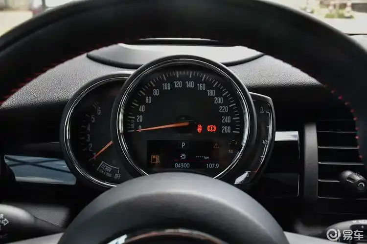 【mini2020款1.5t cooper 赛车手仪表盘汽车图片-汽车图片大全】-易车