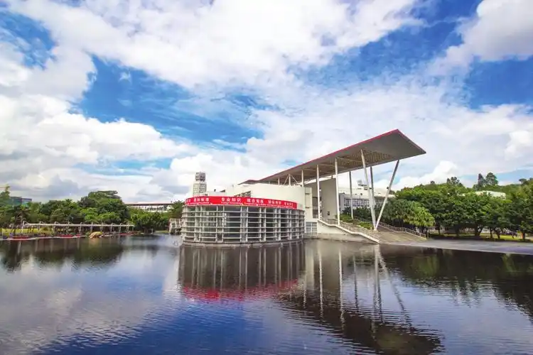 深圳研究生院的新征程-北京大学电子版《北京大学校报》