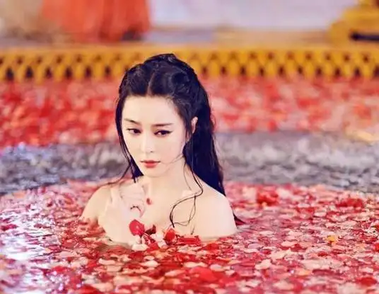 【图】武媚娘传奇低胸图片太过波涛汹涌 因尺度过大被一剪没