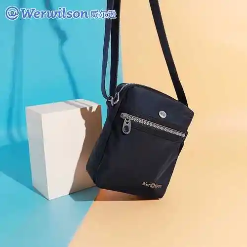 werwilson/威尔逊单肩包男士休闲布包时尚斜挎包男百搭轻便小背包