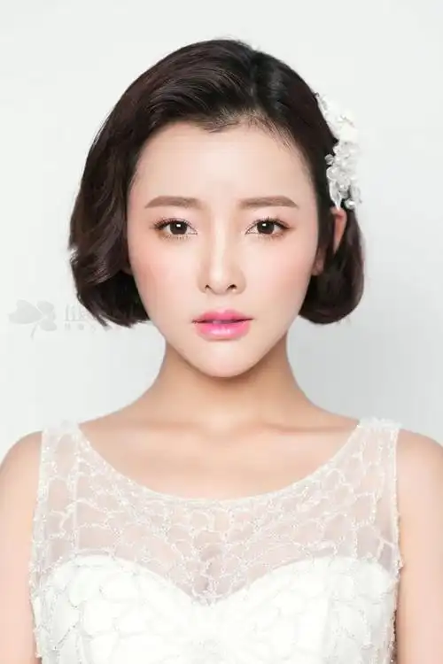 迷人短发新娘 个性优雅展现独特魅力 很多.