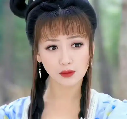 陈紫函在《活佛济公》中扮演的胭脂一角,深受观众喜爱与怀念.