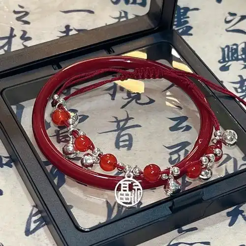 苗疆少女~红绳银铃手链手工编织明媚俏皮少女心手饰小红书同款