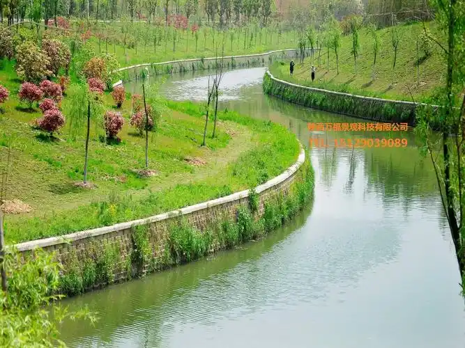 生态护坡工程_联锁式生态护坡,自嵌式景观挡土墙,大三角联锁护坡,连心