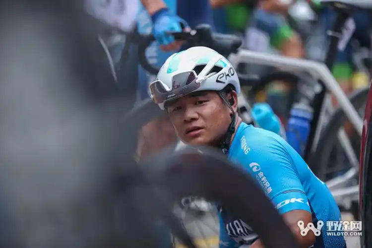 环岛赛s2以色列博泰车队亮招李博安夺蓝衫