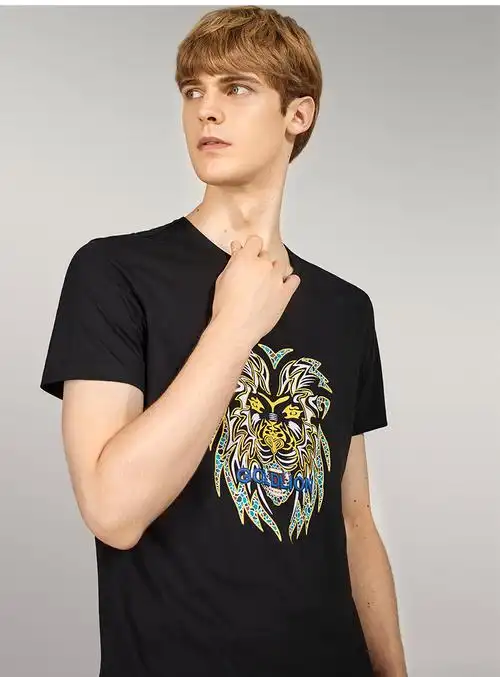 金利来男士舒适纯棉狮子图案圆领黑色休闲短袖t恤 黑色-99 s品牌