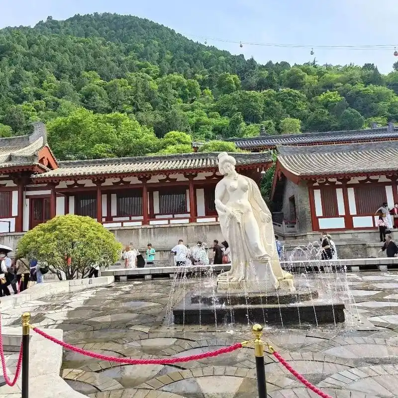 陕西~华清宫.华清宫也称之为"华清池"!"春寒浴赐华清池温 - 抖音