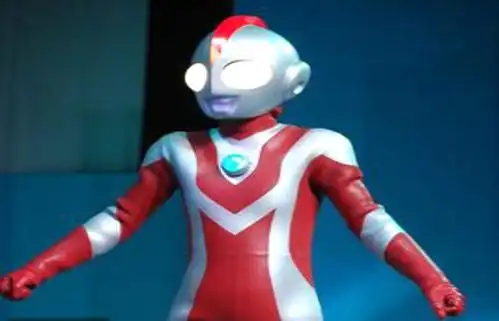 最不可思议的牛人,光之国最强战士,其实就是博伊这个小奥特曼