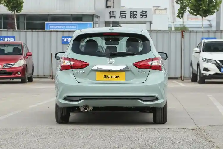 2024款日产骐达tiida上市,价格下调2-2.4万元,售价8.99万元起