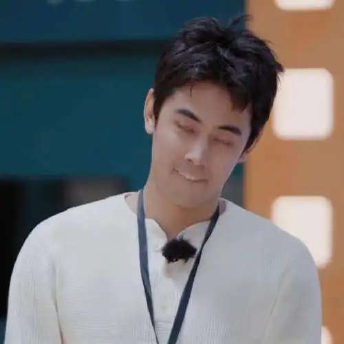 收集一些纪凌尘表情包|纪凌尘|表情包|宁静_新浪新闻