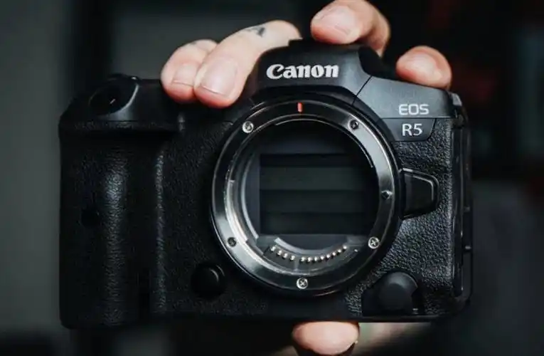 传闻中的佳能eosr5markii规格