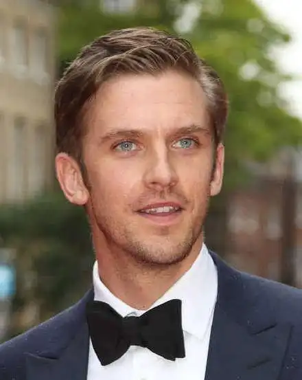 这些蓝眼睛大帅哥属于同一挂的长相吧