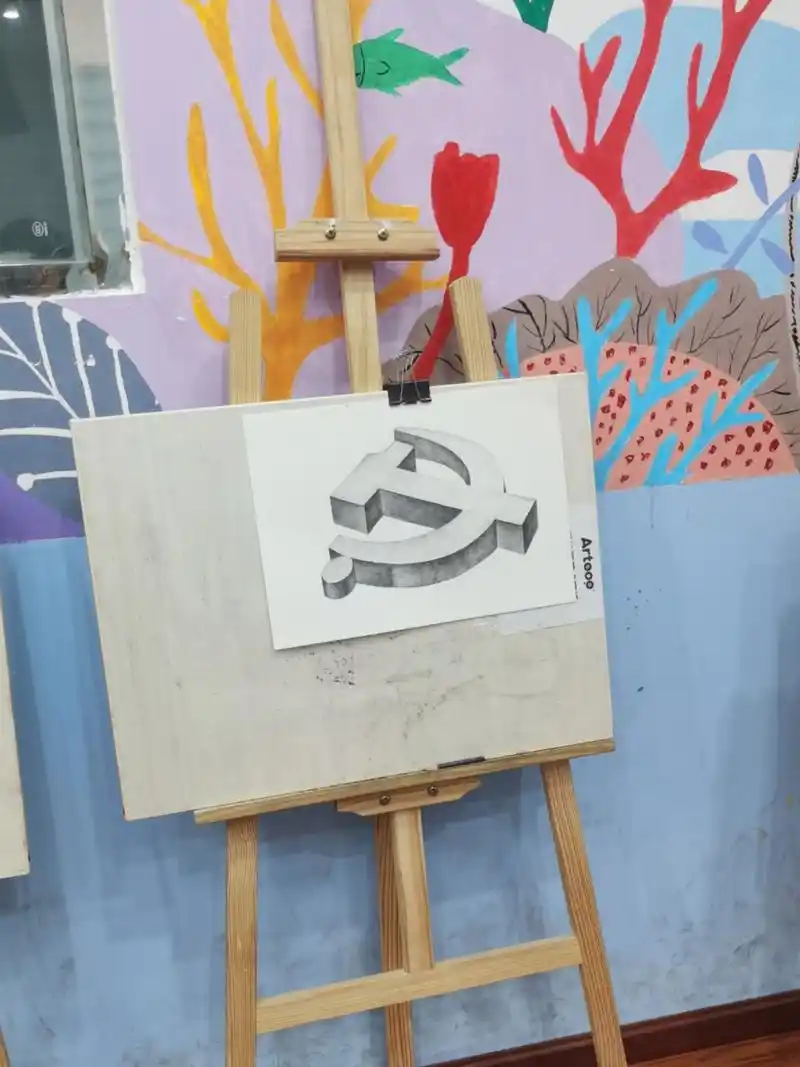 素描--党徽 党徽