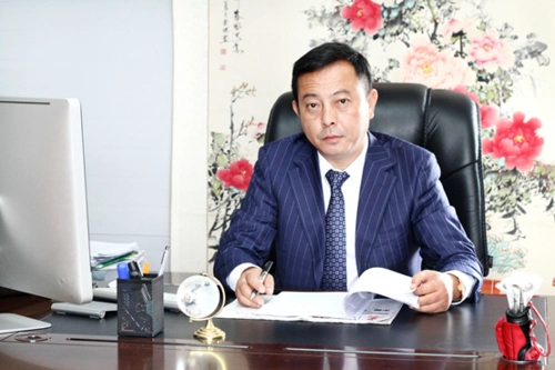 红华集团董事长杨践还提及,中关村贵阳科技园观山湖大数据科技产业园