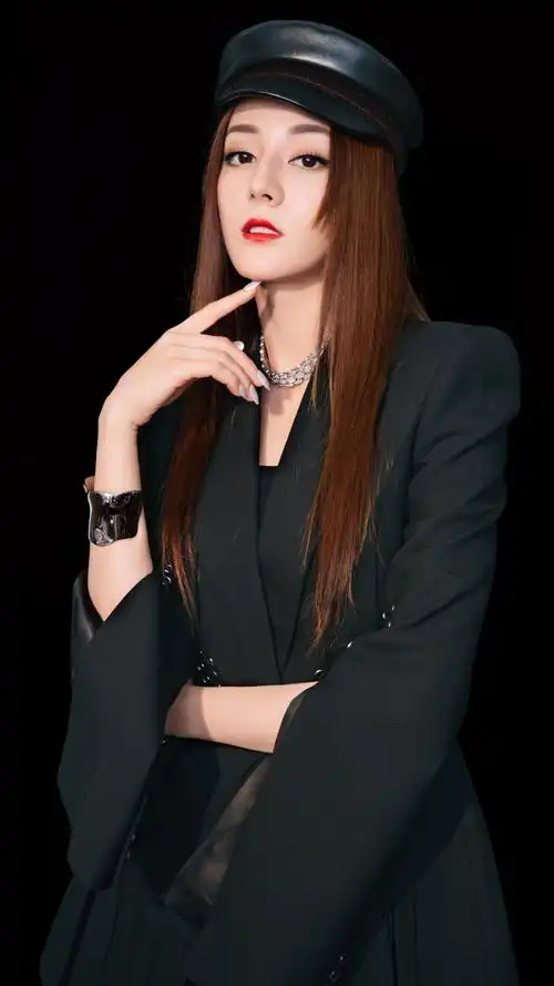 迪丽热巴炫酷写真手机壁纸