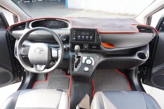 2018 toyota sienta
