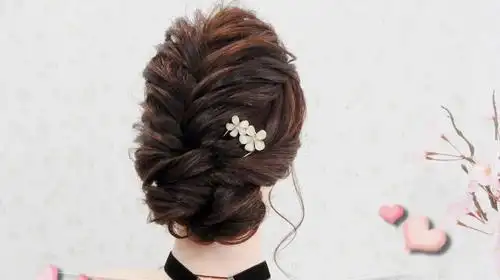 日常盘发发型推荐,优雅又显气质,看一遍就能学会