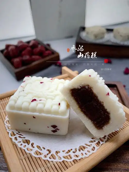 e米阳光做的有颜有料的经典中式糕点《枣泥山药糕》
