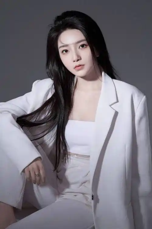 龙一你要怎样官宣开播野蛮女友白卉子满分吸引力