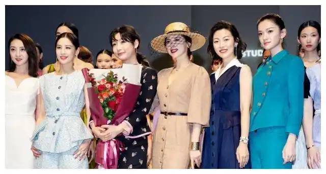 据悉,张思思的个人演唱会将于在最国际化的城市哈尔滨之一的中国举行