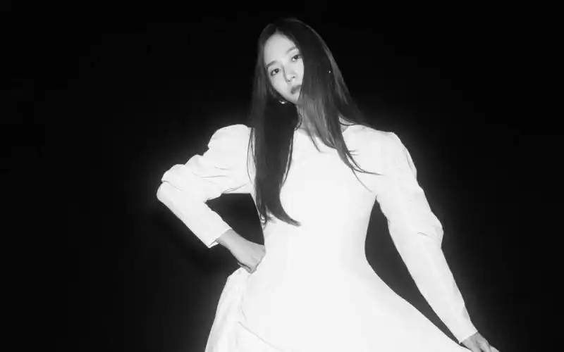 郑秀晶黑白写真图片桌面壁纸