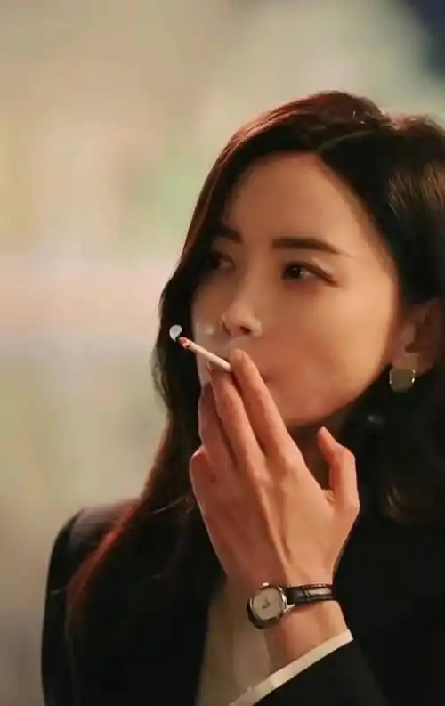 你看着《前任3》的那个人还在你身边吗? 《前任4》终于来了!