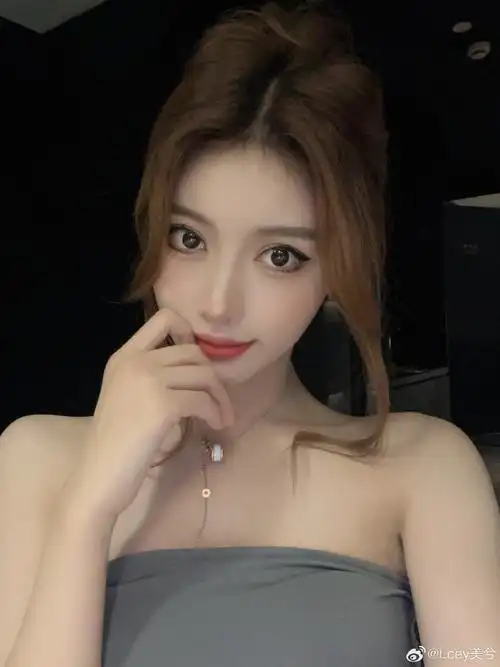 #美女##自拍##照片##随手拍##大头照#