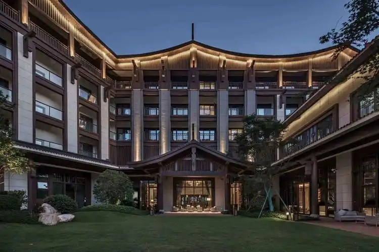 昆明融创万达文华,嘉华酒店夜景照明设计