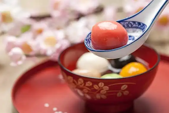 元宵吃汤圆怎么吃才营养