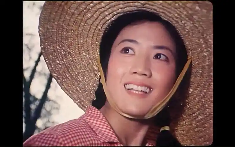 经典电影歌曲:我们的生活充满阳光 (电影《甜蜜的事业》插曲 于淑珍