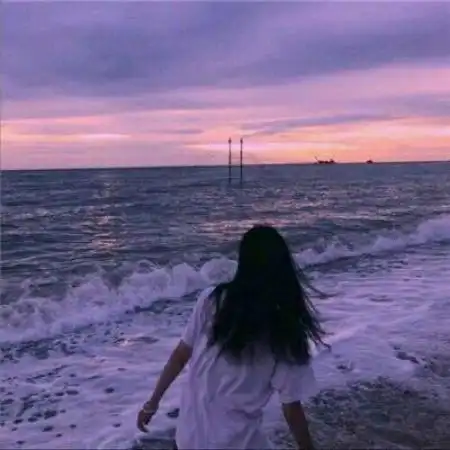 qq头像背影女生,意境有点伤感的