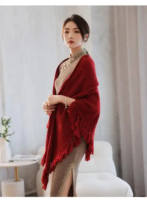 女红色旗袍披肩外套2021年高端高贵复古中国风流苏斗篷外搭开衫秋季