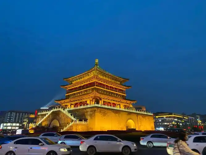 西安4天3夜单人旅行钟鼓楼回民街