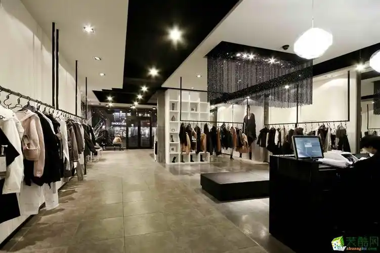 >> 【拓达装饰】服装专卖店210平米现代风格案例图