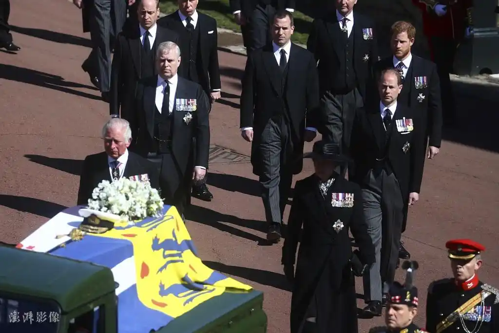 菲利普亲王葬礼在温莎城堡圣乔治教堂举行