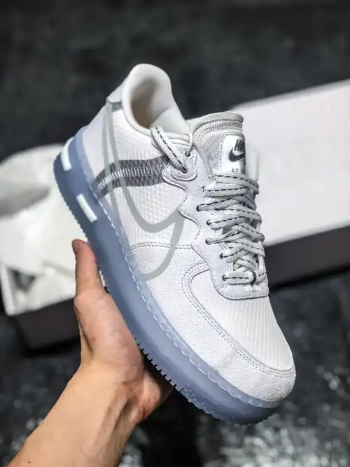 耐克nike air force 1 react qs light bone 冰蓝空军一号水晶低帮