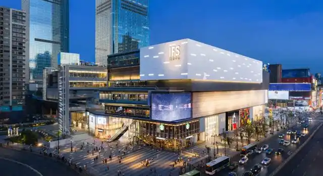 湖南最高!长沙旅游第一站长沙ifs,约起!