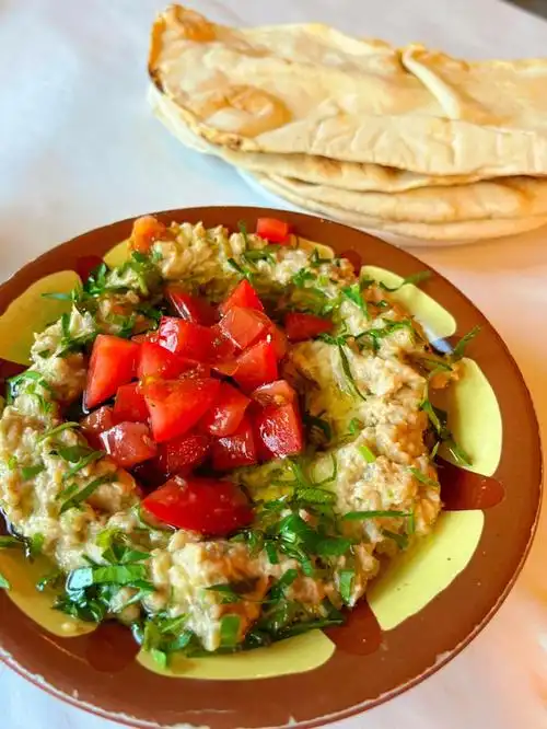 ballard黎巴嫩美食茄泥烤肉让我炫不停