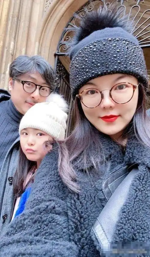 李湘前夫李厚霖在社交媒体上罕见开腔首次谈和李湘婚姻内幕