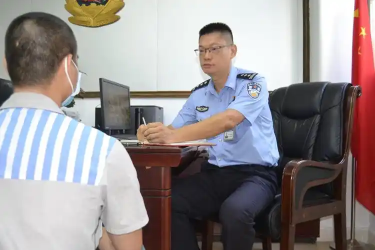 榜样力量||深圳监狱何力:任何时候都做一名让党放心的人