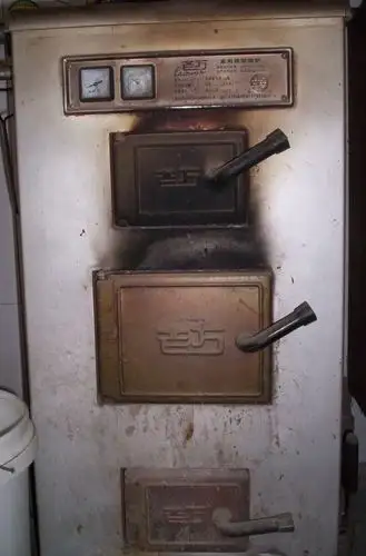 出售八成新老万锅炉《2.6》