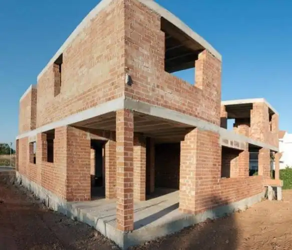 现在农村建房,很多人不用砖混而改用框架结构,砖混不好吗?