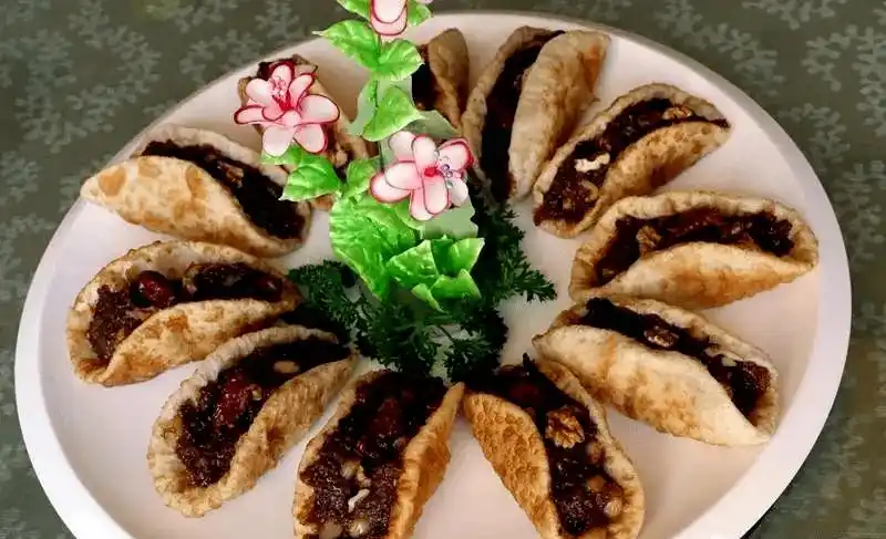 美食油饼子卷糕