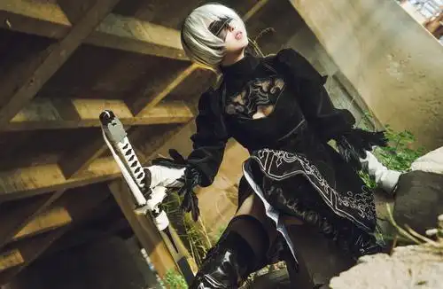 尼尔机械纪元 cosplay 大长腿2b小姐姐在线撩人